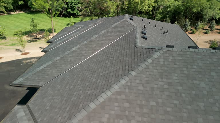 Best Wood Shake Roofing  in Grant Park, IL